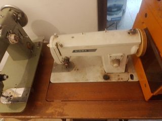Lote 3 máquinas de coser Alfa y Sigma