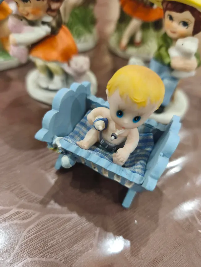 Statuette vintage bambini