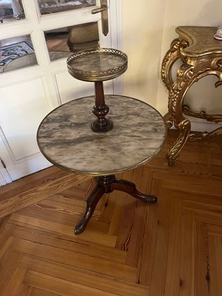 Mesa auxiliar redonda mármol y madera