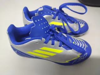 Botas de fútbol Adidas Messi F50 Talla 29