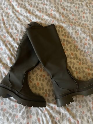 Botas de agua Zara verde oliva