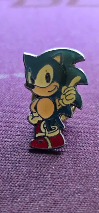Pin Sonic Sega