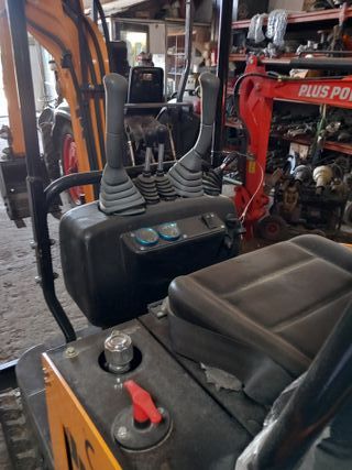Mini excavadora JPC