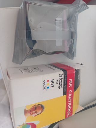 Impresora HP J4680 + Cartuchos de Tinta