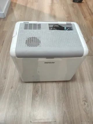 Nevera portátil eléctrica Norauto
