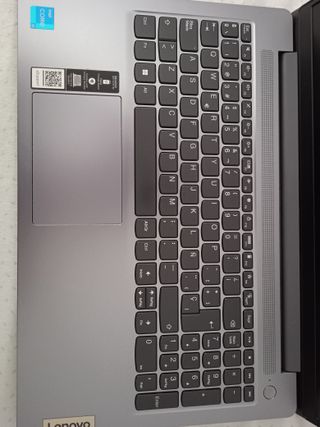 PORTÁTIL LENOVO IDEAPAD SLIM 3 (I5)