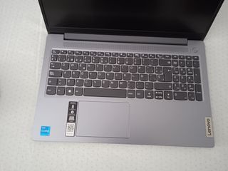 PORTÁTIL LENOVO IDEAPAD SLIM 3 (I5)
