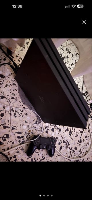 PS4 Pro + 2 Mandos + Juegos
