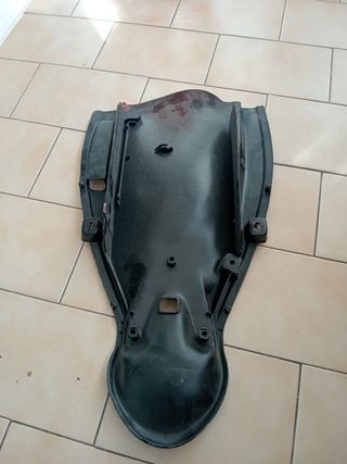 Paso de rueda trasero Aprilia RS 125