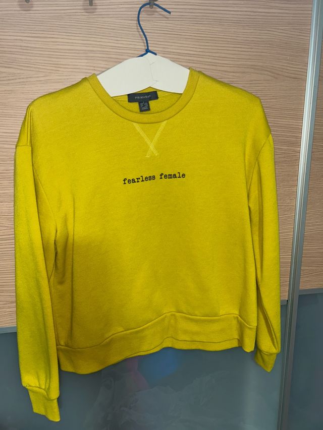 Sudadera Mostaza Fearless Female Talla S