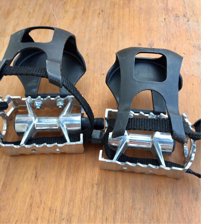 Pedales Plataforma con Calapiés