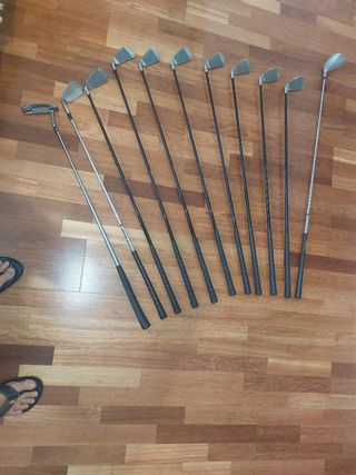 BOLSA GOLF, 11 PALOS, BOLAS WILSON.