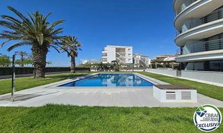 Piso en venta en Salatar en Roses