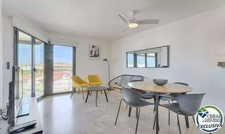 Piso en venta en Salatar en Roses