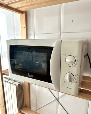 Microondas Mecánico con Grill Teka MW 190 G