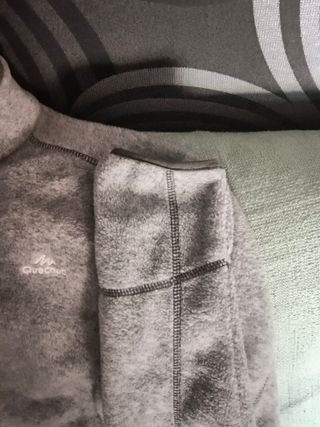 Polar Quechua gris