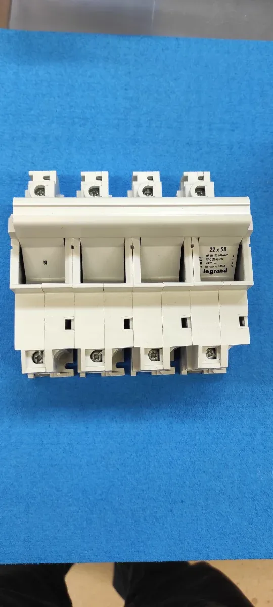 Portafusibles Legrand 216 05 3P+N