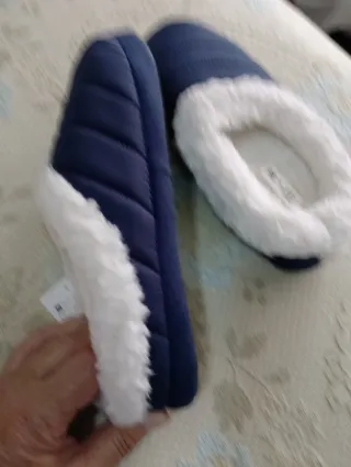 Zapatillas de estar por casa niña talla 36