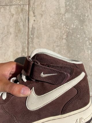 Nike Air Force 1 Mid QS Marrones