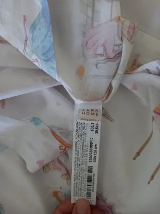 Funda Nórdica Cuna Princesas. Zara Home