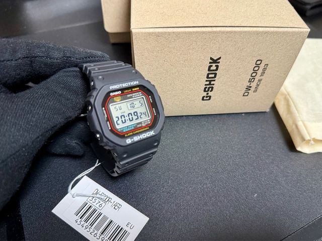 Casio G-Shock DW-5000R Reedicion 1983