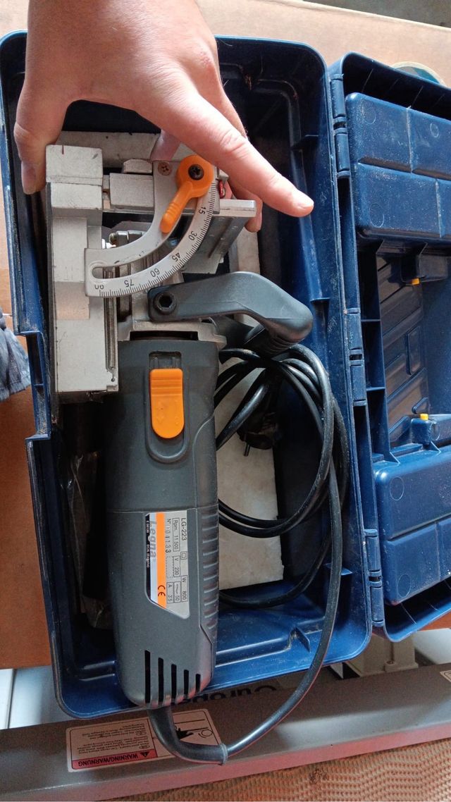 Engalletadora Legna LG-223