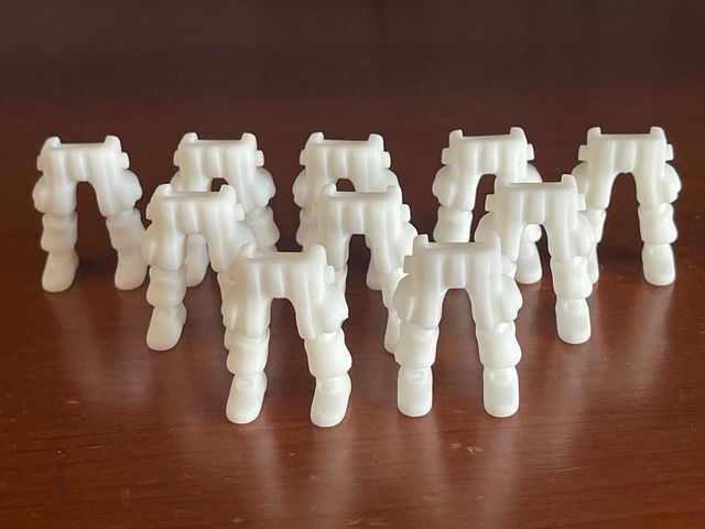 Lote 10 unidades piernas compatibles con Playmobil