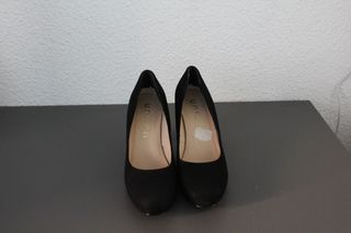 Zapatos de Salón Negros UNISA