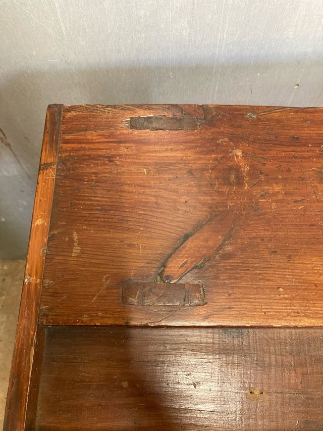 Banco de carpintero antiguo de madera