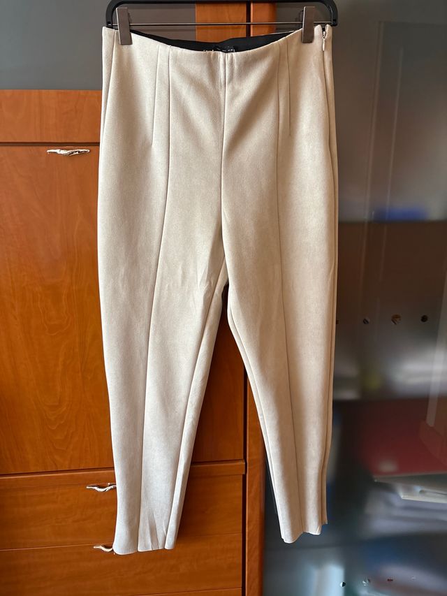 Pantalón Zara Talla L Beige