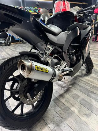 DERBI GPR 125 2013 .