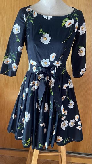 Vestido negro estampado flores manga codo Talla XS