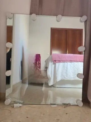 Espejo de baño con luces LED