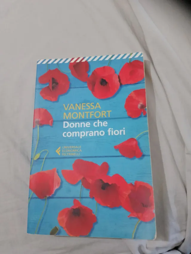 Donne che comprano fiori