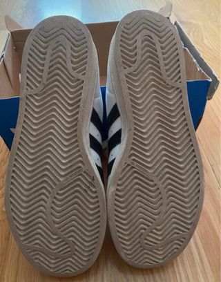 Adidas Superstar Blancas y Negras talla 37 1/3