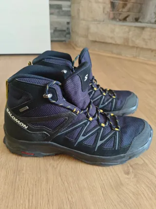 Botas Salomon Gore-Tex Negras