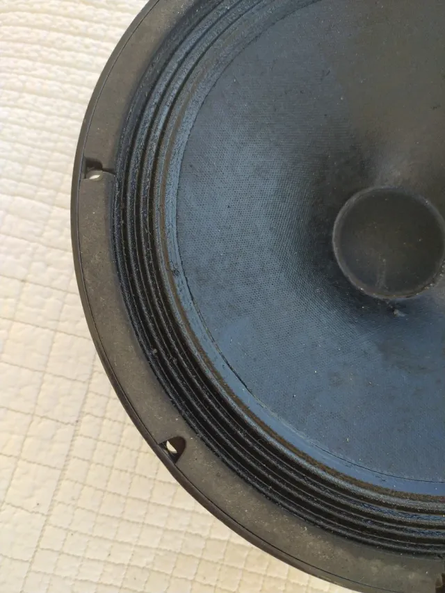 RCF L10 altavoz 10 pulgadas