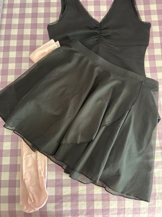 Maillot de ballet negro y rosa