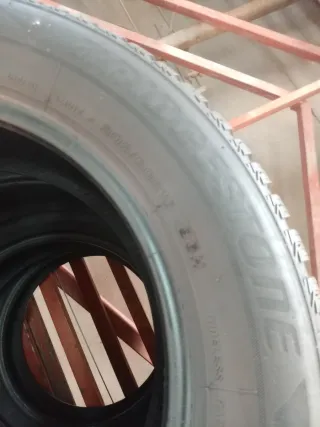 4 Neumáticos Bridgestone 205/60 R16