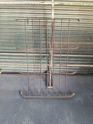 Reja de hierro macizo