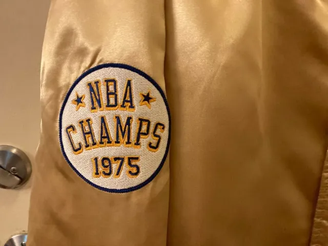 Cazadora Bomber Mitchell & Ness NBA Dorada