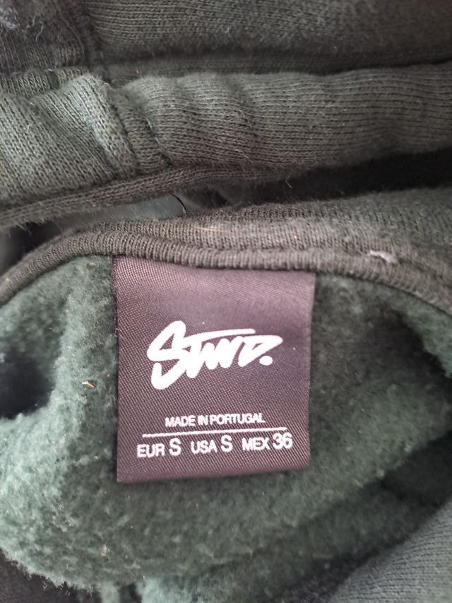 Sudadera con capucha STWD verde