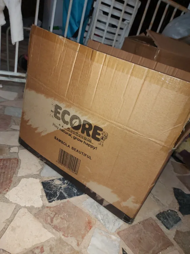 Lotto abbigliamento donna