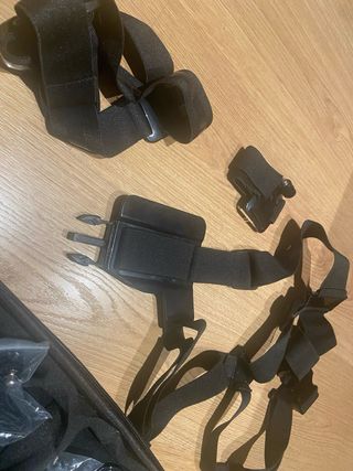 Accesorios GoPro: Arnés, Palo Selfie y Estuche