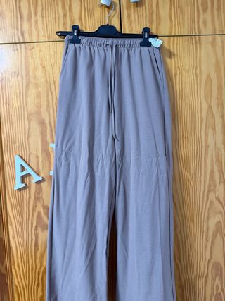 Pantalón ancho gris