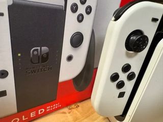 Custodia Nintendo Switch OLED + nera