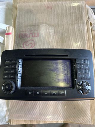 Autorradio Mercedes BE 6094