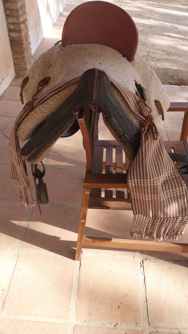 Silla de montar vaquera