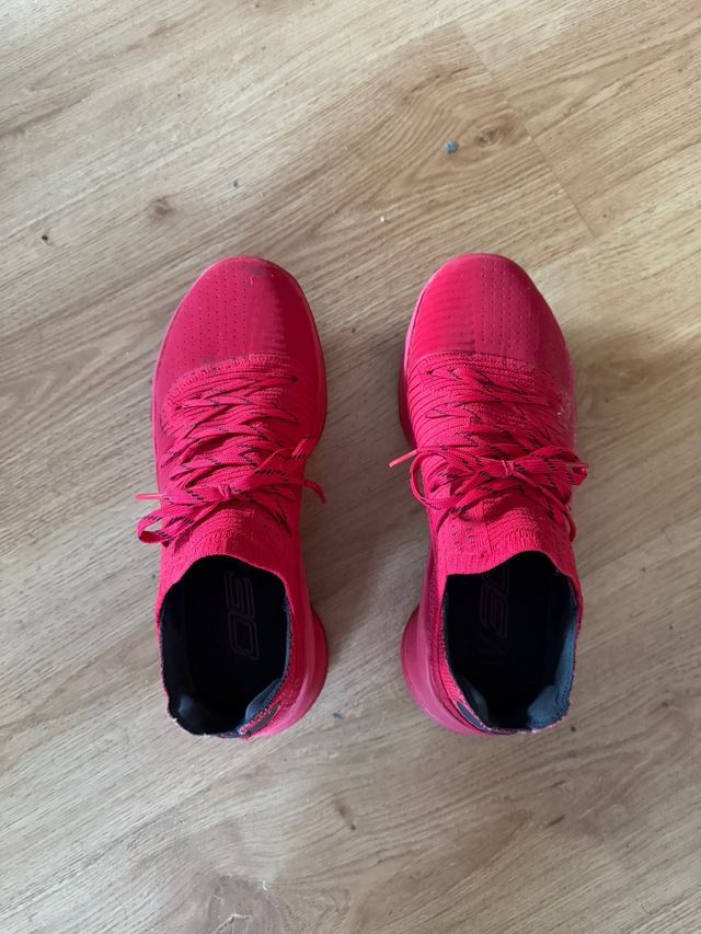 Under Armour Curry Talla 44