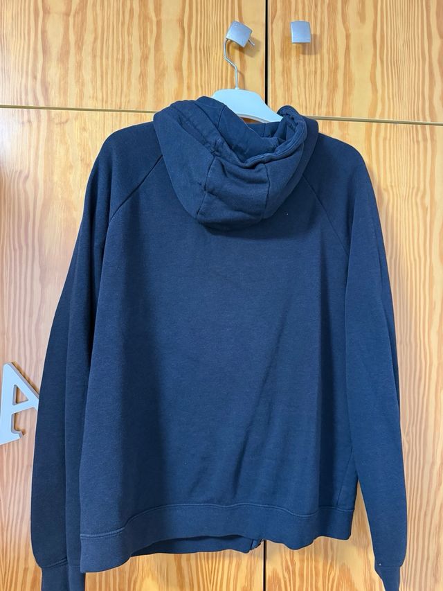 Chaqueta Nike Negra con Cremallera